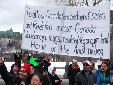 Nishiyuu Youth welcomed to Algonquin Territory. Photo: Andy Crosby